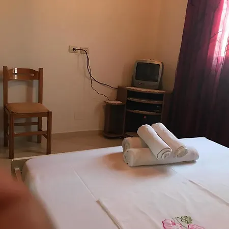 Aleks Villa